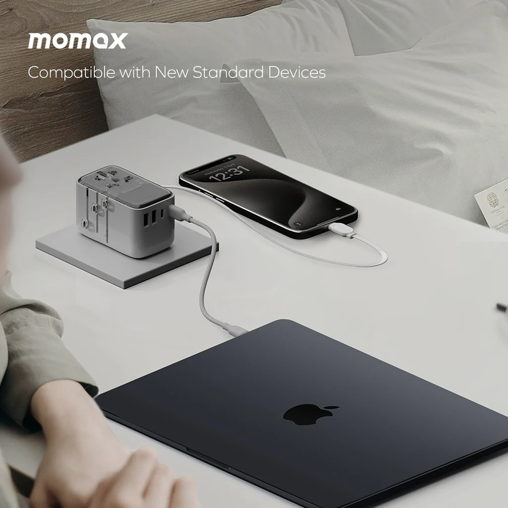 Momax 1-world Flow 35w 4 Port With Built-in USB-C Cable Travel Adaptor - Image 6