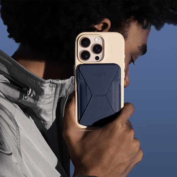 MOFT Snap-on Phone Stand & Wallet MOVAS™ - MagSafe Compatible - Navy Blue - Image 4
